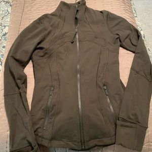 Define jacket LuluLemon